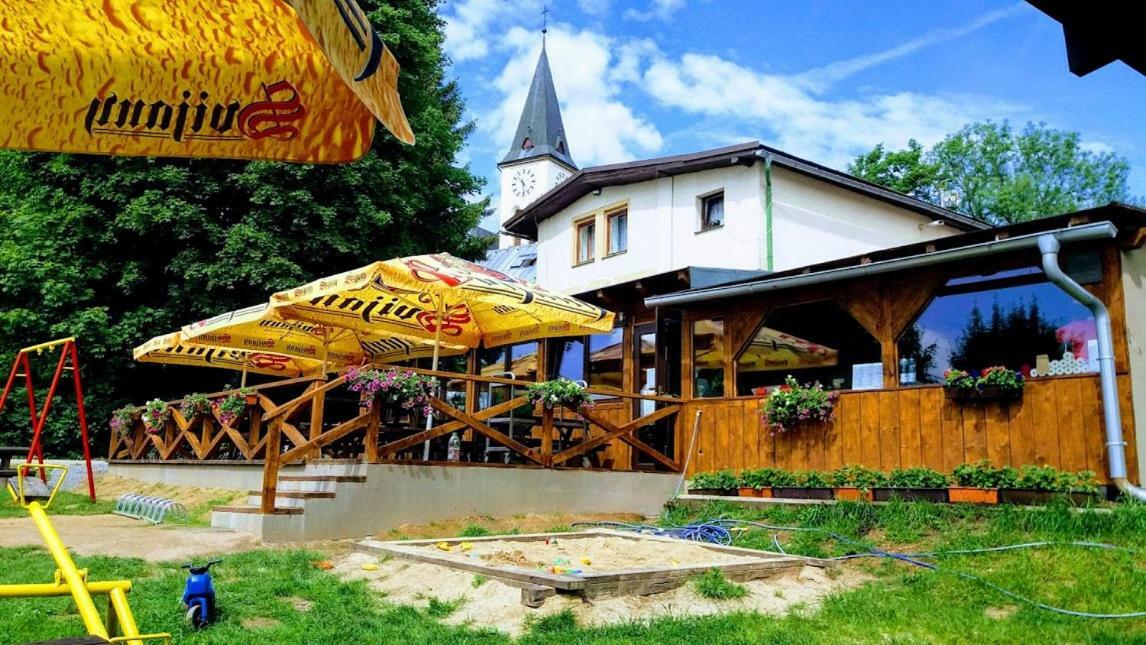 Penzion U Hrocha Lučany nad Nisou Exterior foto